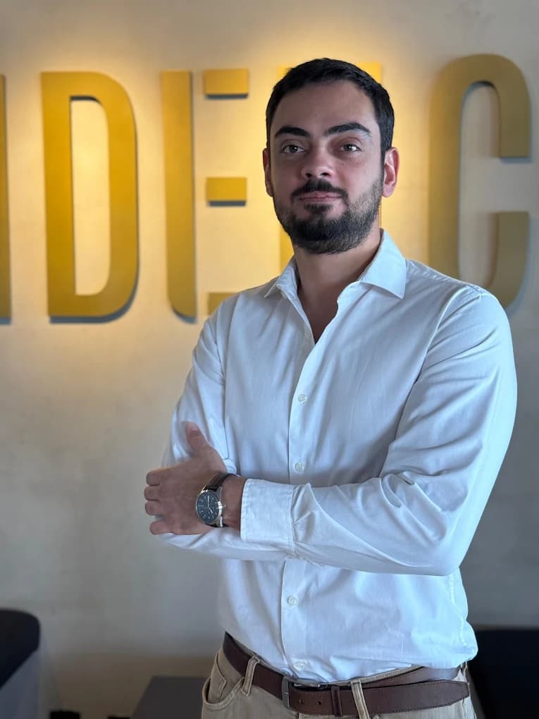 Foto de Dr. Flávio Junqueira Caixeta