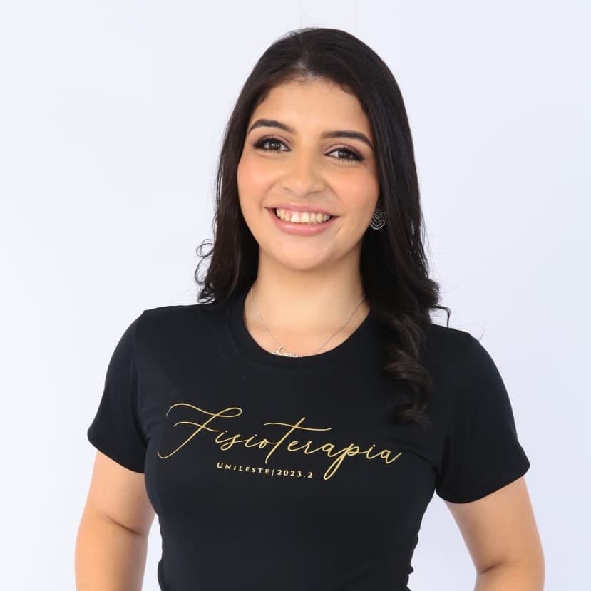 Dra. Larissa Soares Cabral